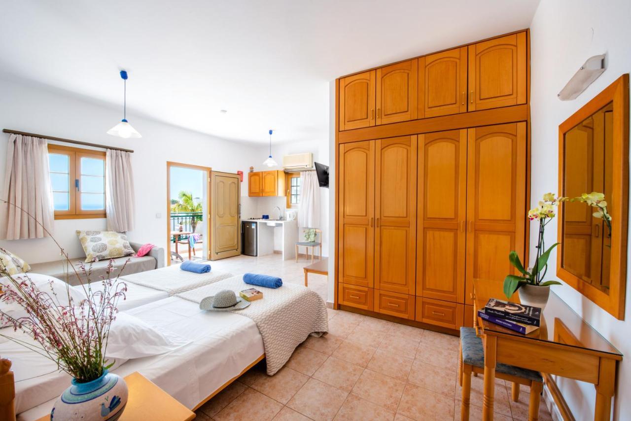 Krana Hotel Líndos Екстериор снимка
