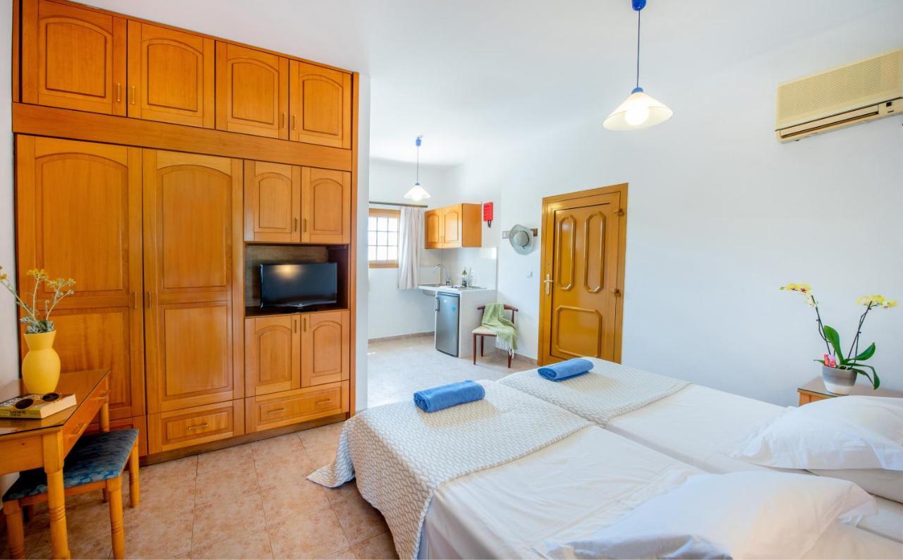 Krana Hotel Líndos Екстериор снимка